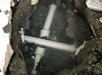 启东阳台漏水维修公司为您分享楼上楼下漏水怎么处理